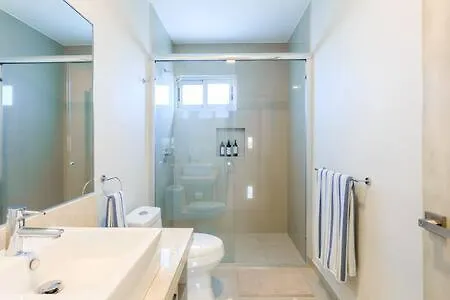 New Apt In Residential Area With Amenities & 24Hr Security Playa del Carmen
