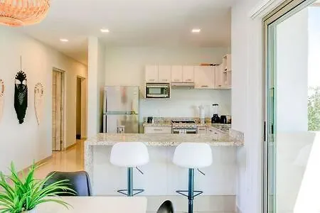 Apartment New Apt In Residential Area With Amenities & 24Hr Security Playa del Carmen